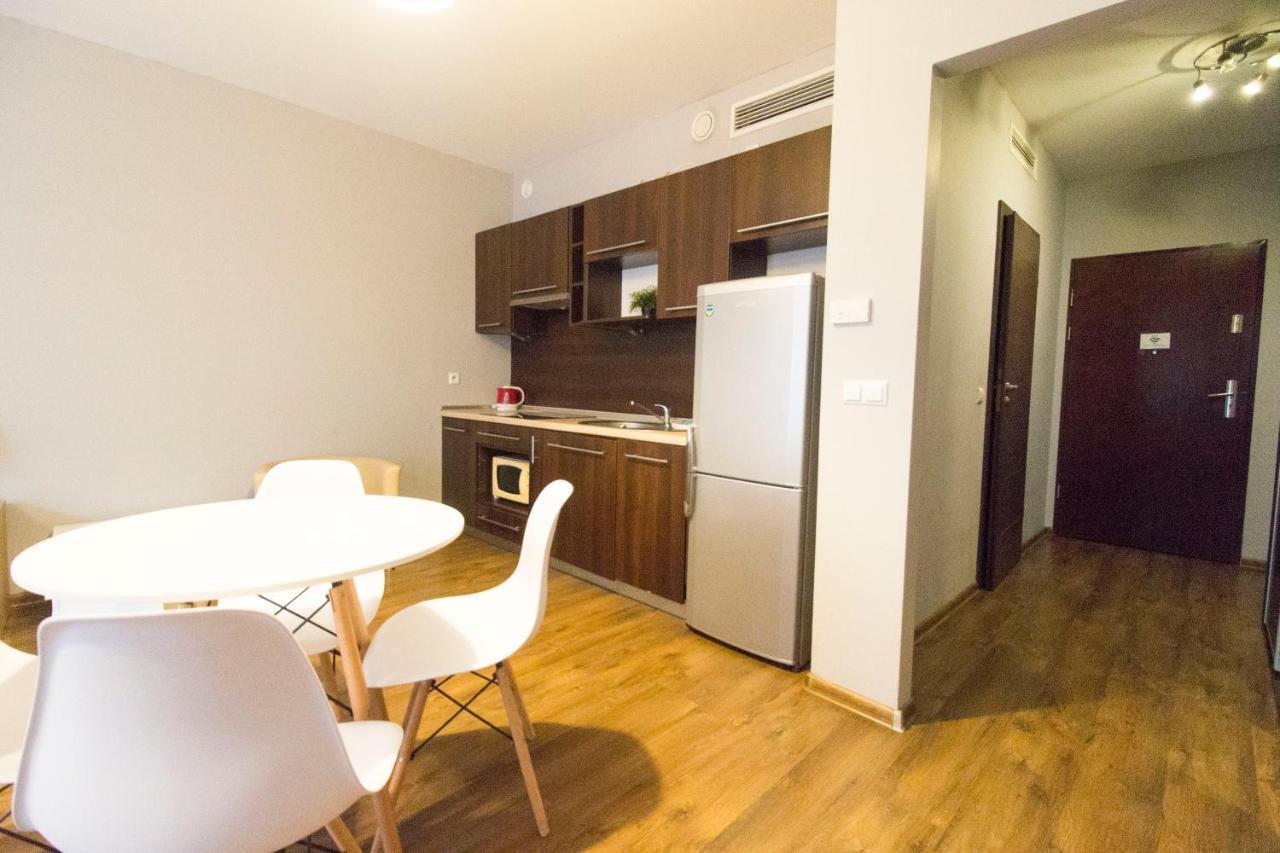 Happy Apartments - Just In Center Вроцлав Екстериор снимка
