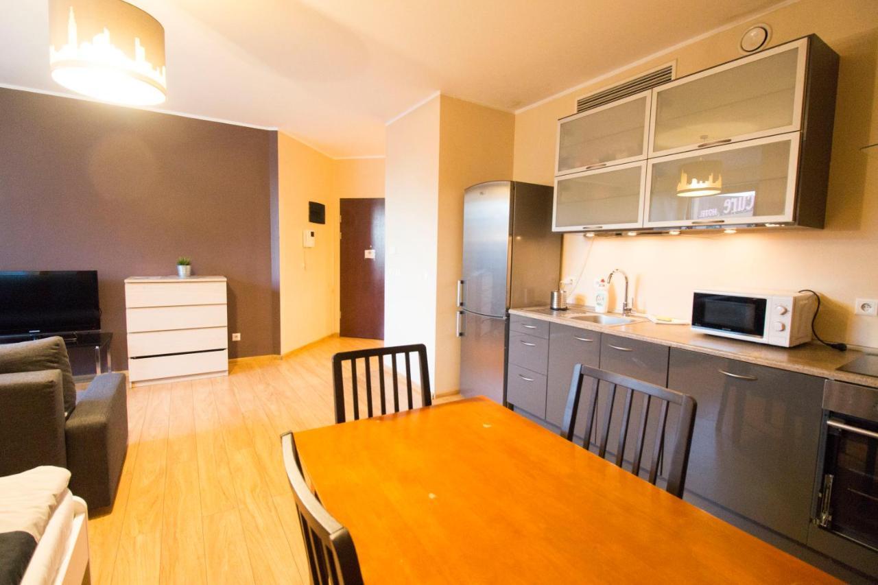 Happy Apartments - Just In Center Вроцлав Екстериор снимка