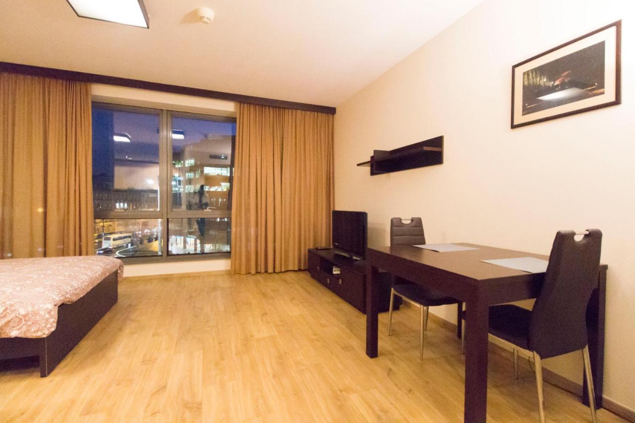 Happy Apartments - Just In Center Вроцлав Екстериор снимка
